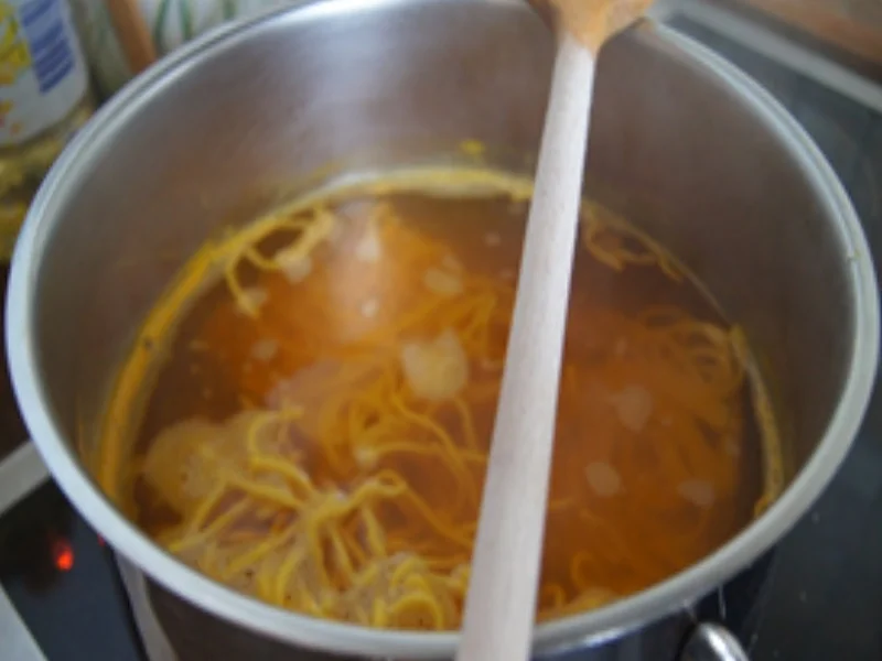 Frittierter Tofu mit Mie-Bratnudeln - Rezept - Bild Nr. 15336