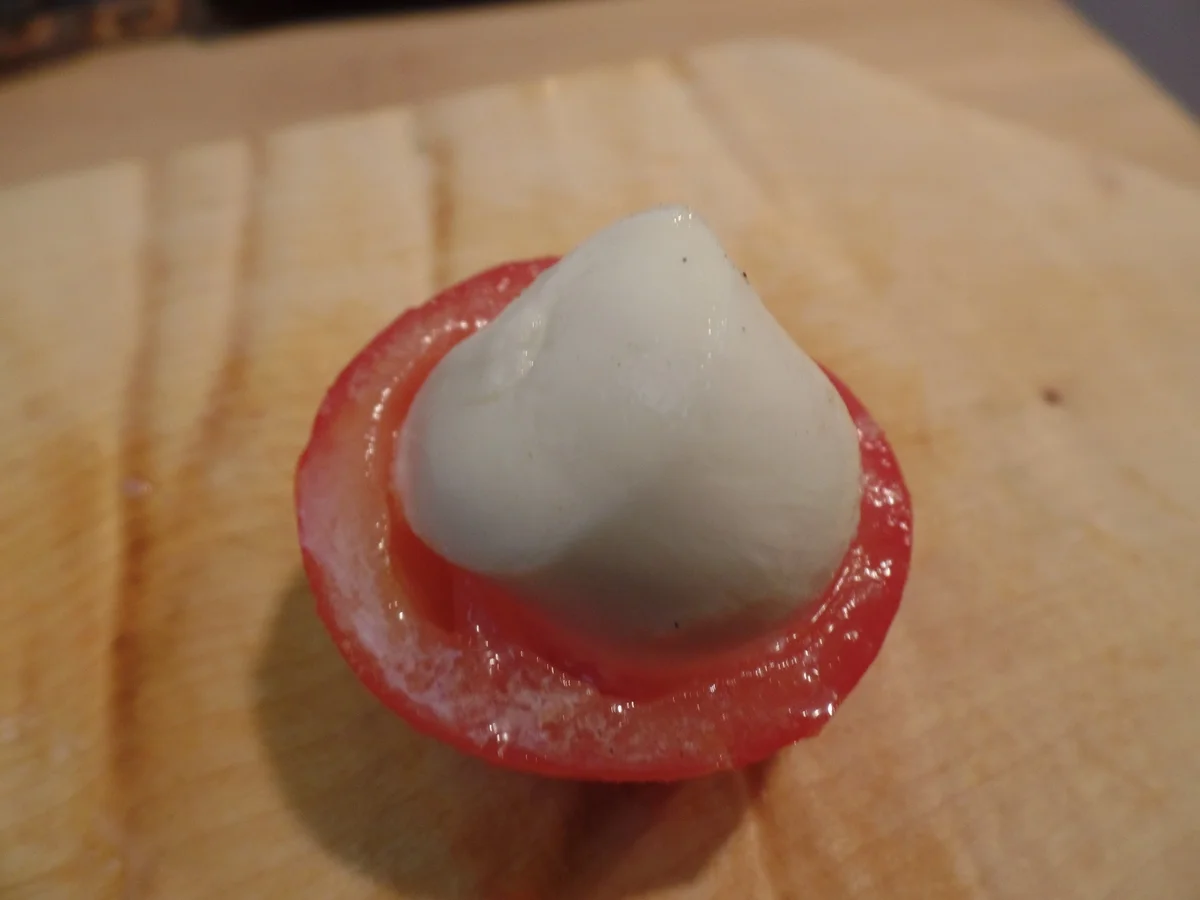 Hackfleisch-Muffins mit Tomate-Mozzarella-Überraschung - Rezept - Bild Nr. 15329