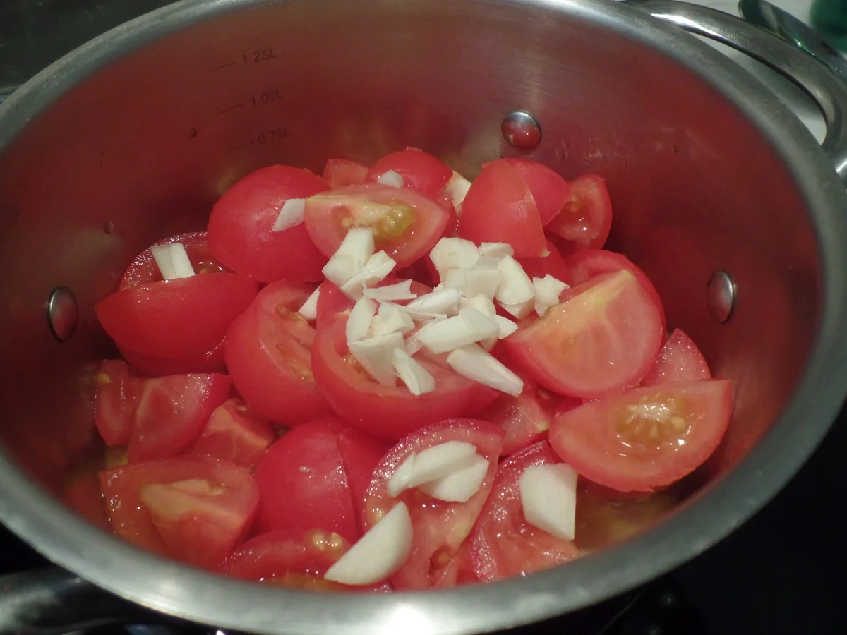 Hackfleisch-Muffins mit Tomate-Mozzarella-Überraschung - Rezept - Bild Nr. 15335