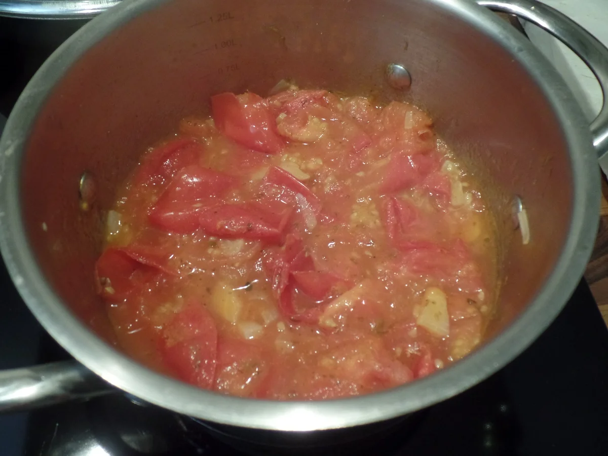 Hackfleisch-Muffins mit Tomate-Mozzarella-Überraschung - Rezept - Bild Nr. 15336