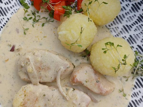 Minutensteaks von der Pute in Sahnesoße - Rezept