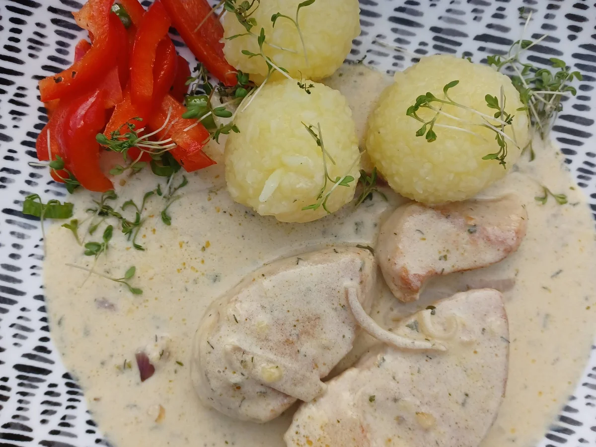 Rezept: Minutensteaks von der Pute in Sahnesoße Bild Nr. 15335 Minutensteaks von der Pute in Sahnesoße - Rezept - Bild Nr. 15335