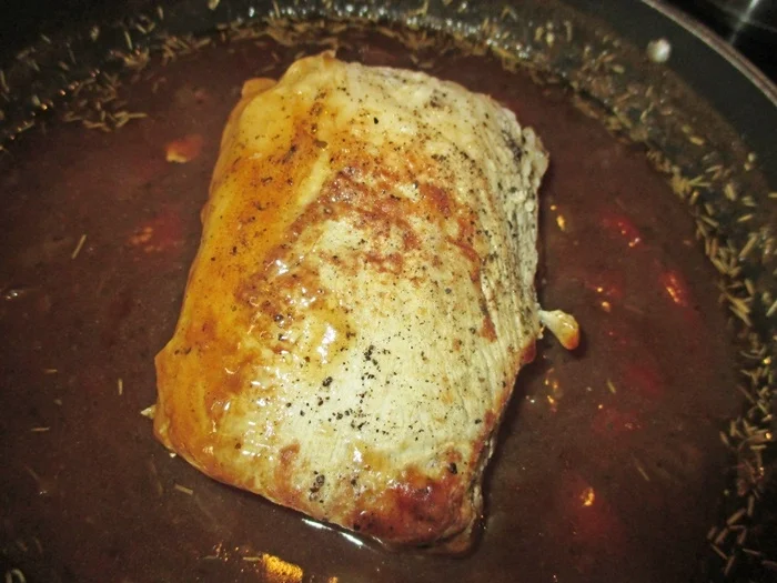 Schweinerücken mit Zwiebel-Bacon-Füllung - Rezept - Bild Nr. 15350