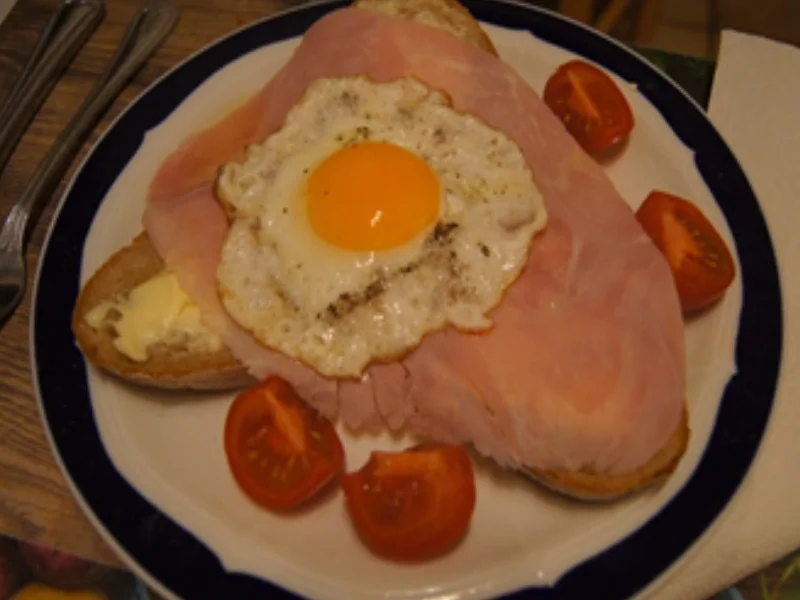 Bauernbrot mit Schinken und Spiegelei - Rezept - Bild Nr. 9