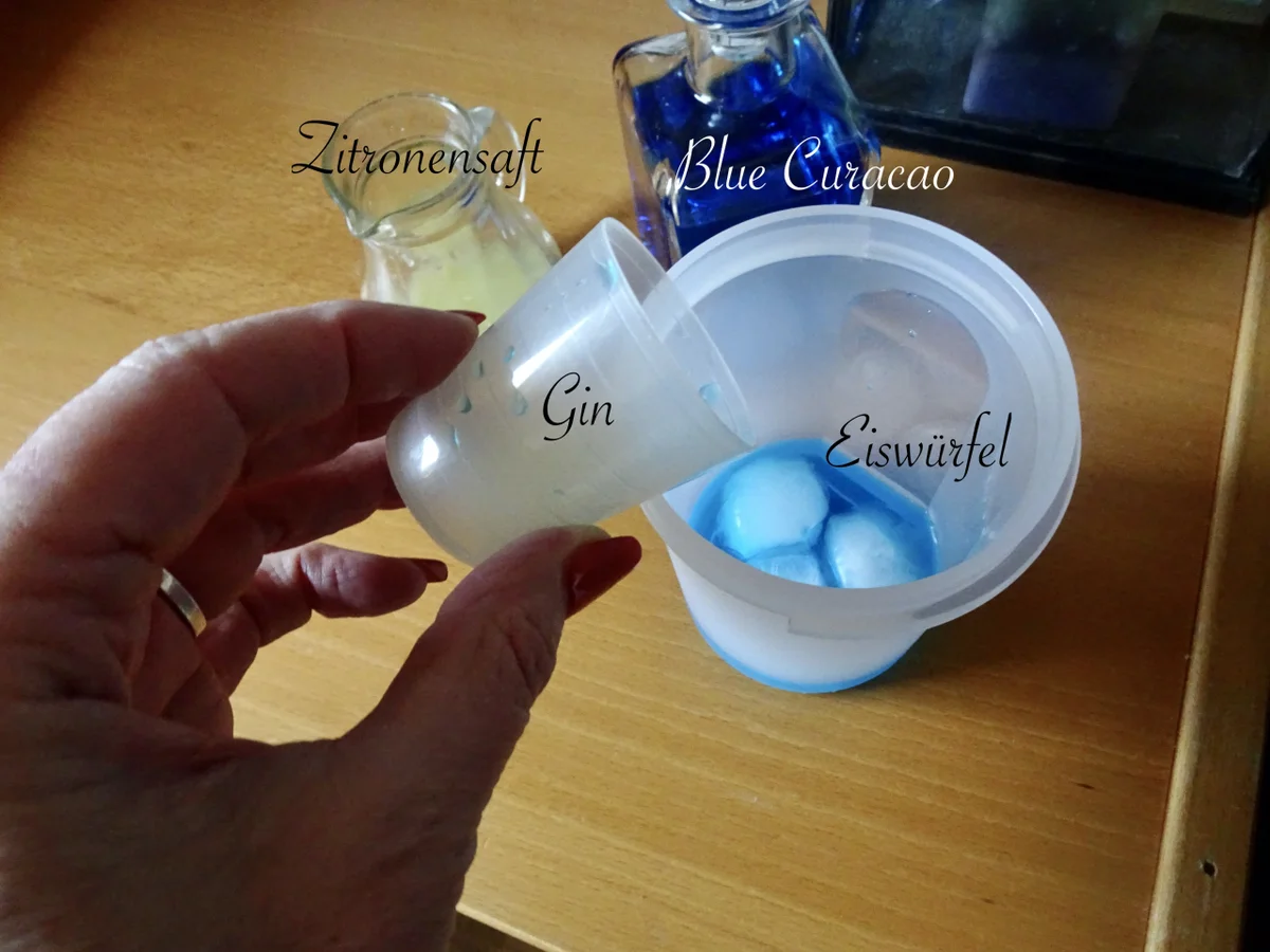 Cocktail - Blue Hawai - Rezept - Bild Nr. 3