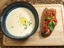 Käsesuppe mit Bruschetta - Rezept - Bild Nr. 2