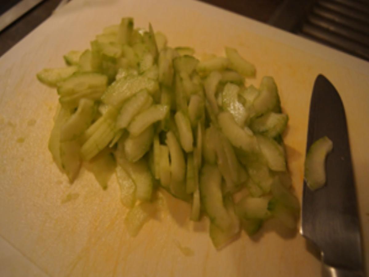 Gebratenes Seelachsfilet mit Kartoffelsalat und einfacher Remoulade - Rezept - Bild Nr. 11