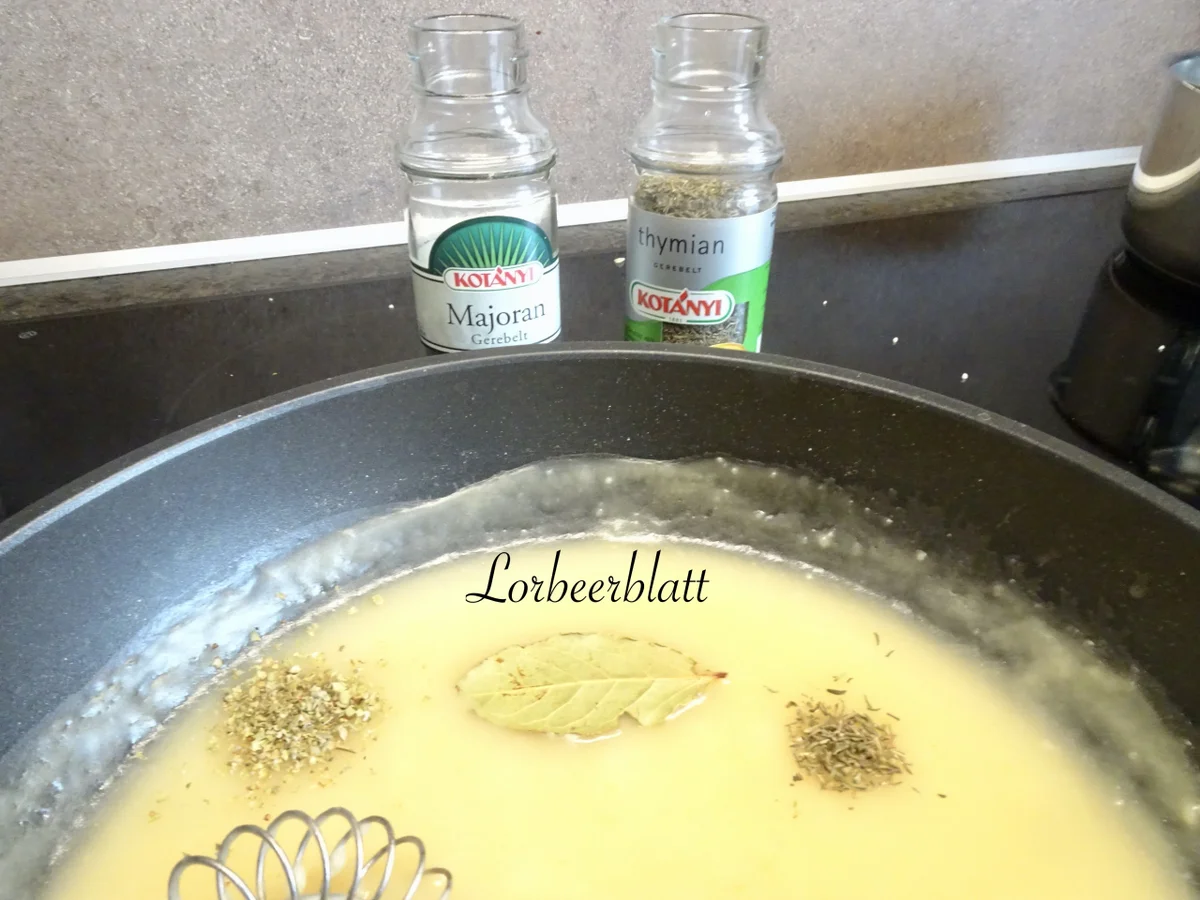 Rezept: Eingebrannte Erdäpfel mit Kohlsprossen - ein altes Bergbauernrezept Bild Nr. 15381 Eingebrannte Erdäpfel mit Kohlsprossen - ein altes Bergbauernrezept - Rezept - Bild Nr. 15381