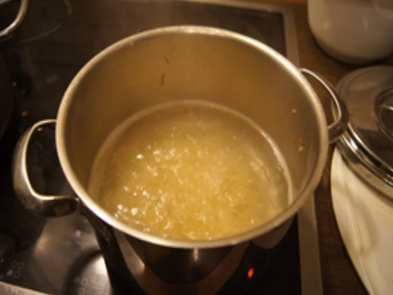 Rindfleischsuppe mit Schnittnudeln - Rezept - Bild Nr. 6