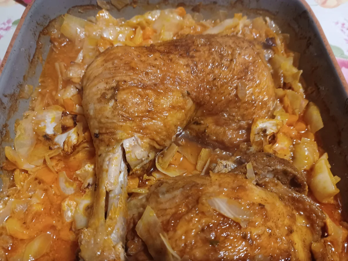 Rezept: Schmorkohl mit Hähnchenkeulen Bild Nr. 15380 Schmorkohl mit Hähnchenkeulen - Rezept - Bild Nr. 15380