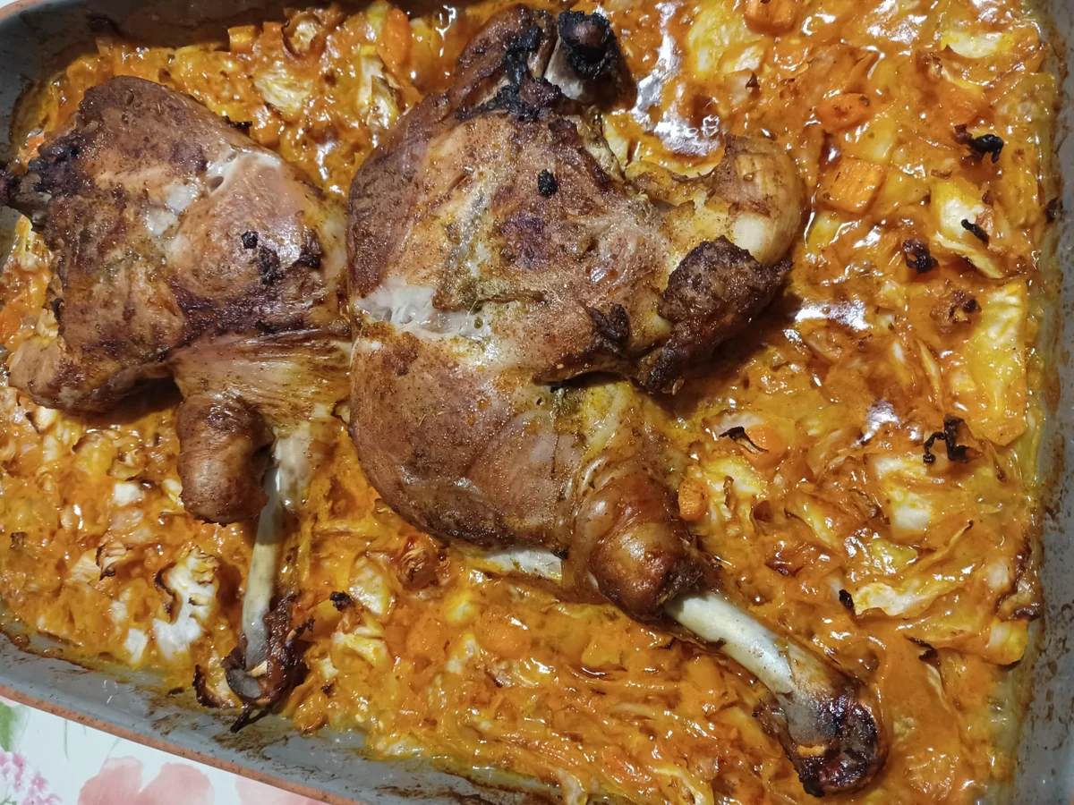 Rezept: Schmorkohl mit Hähnchenkeulen Bild Nr. 15392 Schmorkohl mit Hähnchenkeulen - Rezept - Bild Nr. 15392