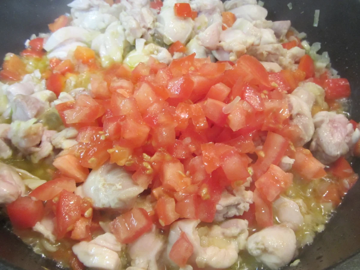 Rezept: Arroz con Pollo - Reis mit Hühnchenfleisch einfach zuzubereiten Bild Nr. 15383 Arroz con Pollo - Reis mit Hühnchenfleisch einfach zuzubereiten - Rezept - Bild Nr. 15383