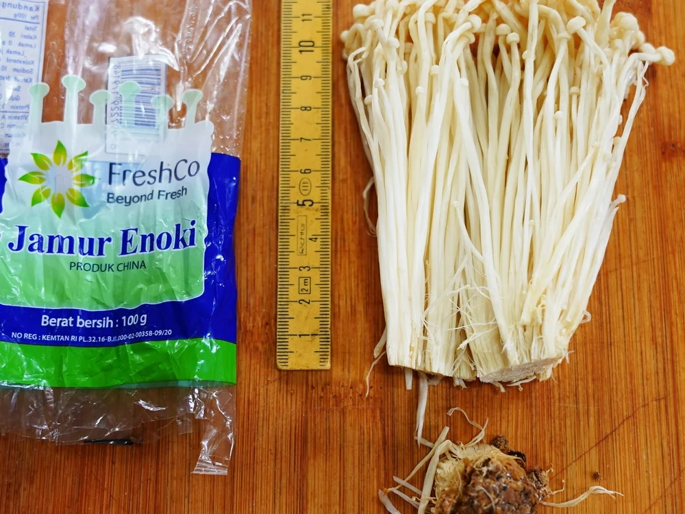 Rezept: Balinesische Salatkombination mit Früchten und Erdnüssen Bild Nr. 15388 Balinesische Salatkombination mit Früchten und Erdnüssen - Rezept - Bild Nr. 15388