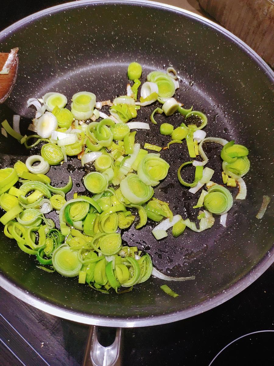 Brot-Käsesuppe - Rezept - Bild Nr. 15385