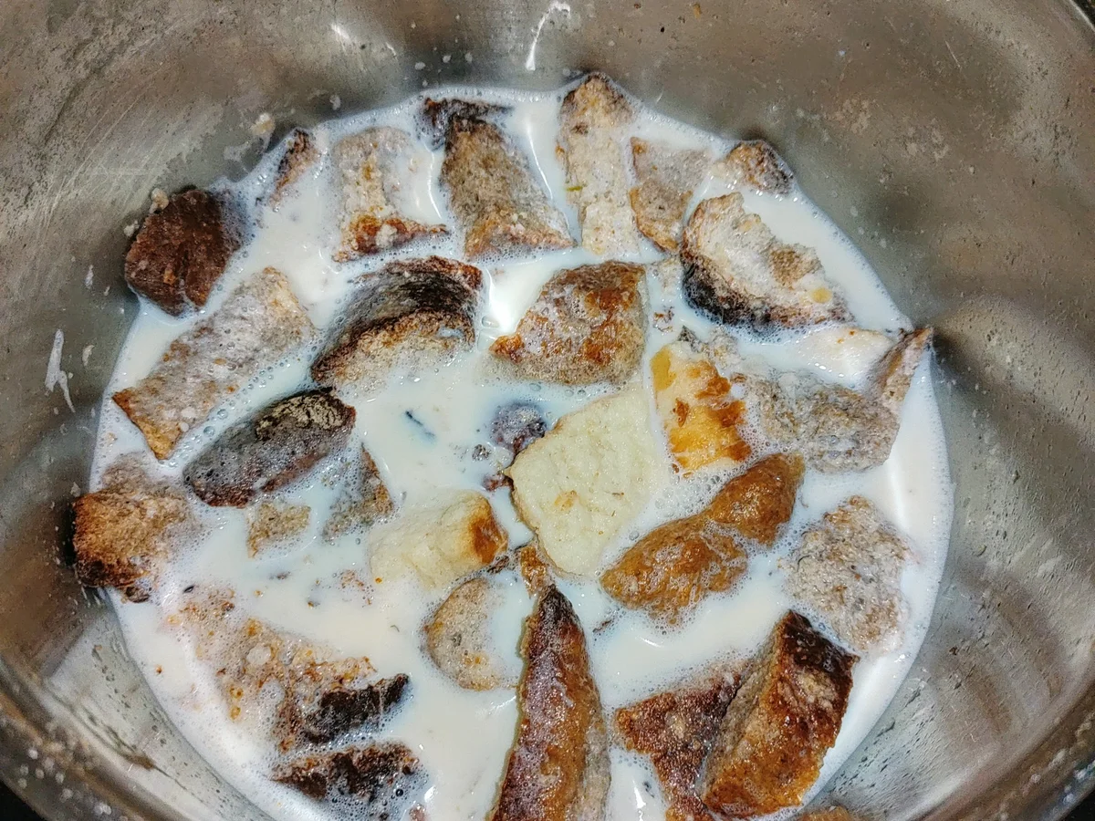 Brot-Käsesuppe - Rezept - Bild Nr. 15390