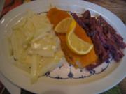 Bratfisch mit Rahm-Kohlrabi-Gemüse und Rote-Bete-Salat - Rezept - Bild Nr. 2