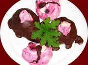 Schokobirnen mit Waldbeereneis - Rezept - Bild Nr. 2