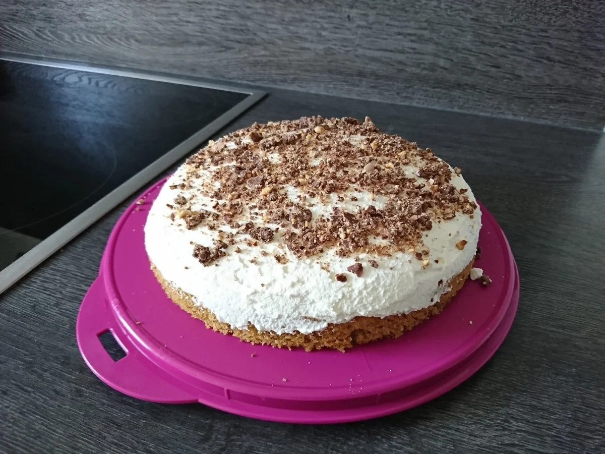 Rezept: Rocher Kirschtorte Bild Nr. 2 Rocher Kirschtorte - Rezept - Bild Nr. 2