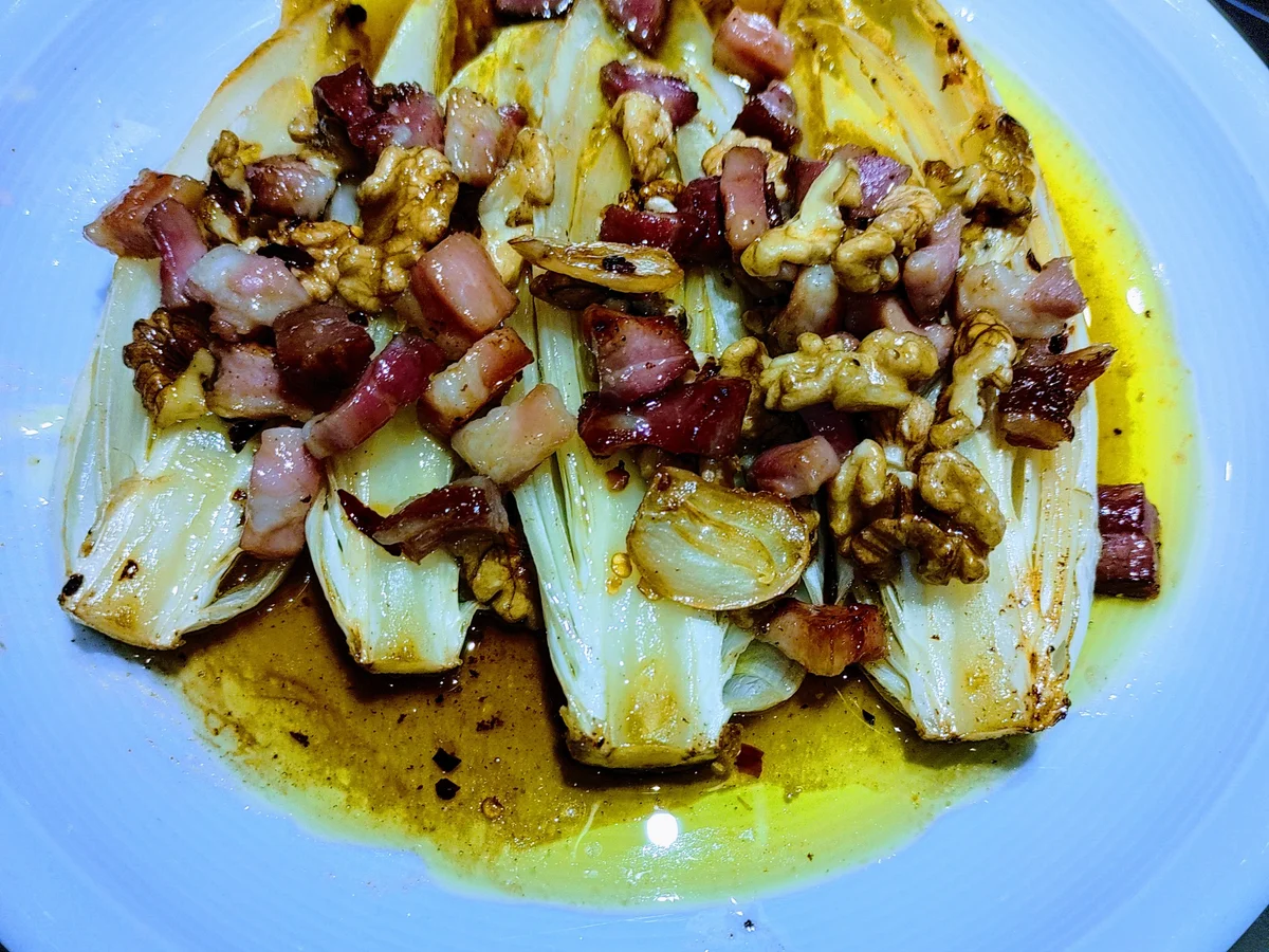 Rezept: Chicorée - Warmer karamelisierter Salat Bild Nr. 15427 Chicorée - Warmer karamelisierter Salat - Rezept - Bild Nr. 15427