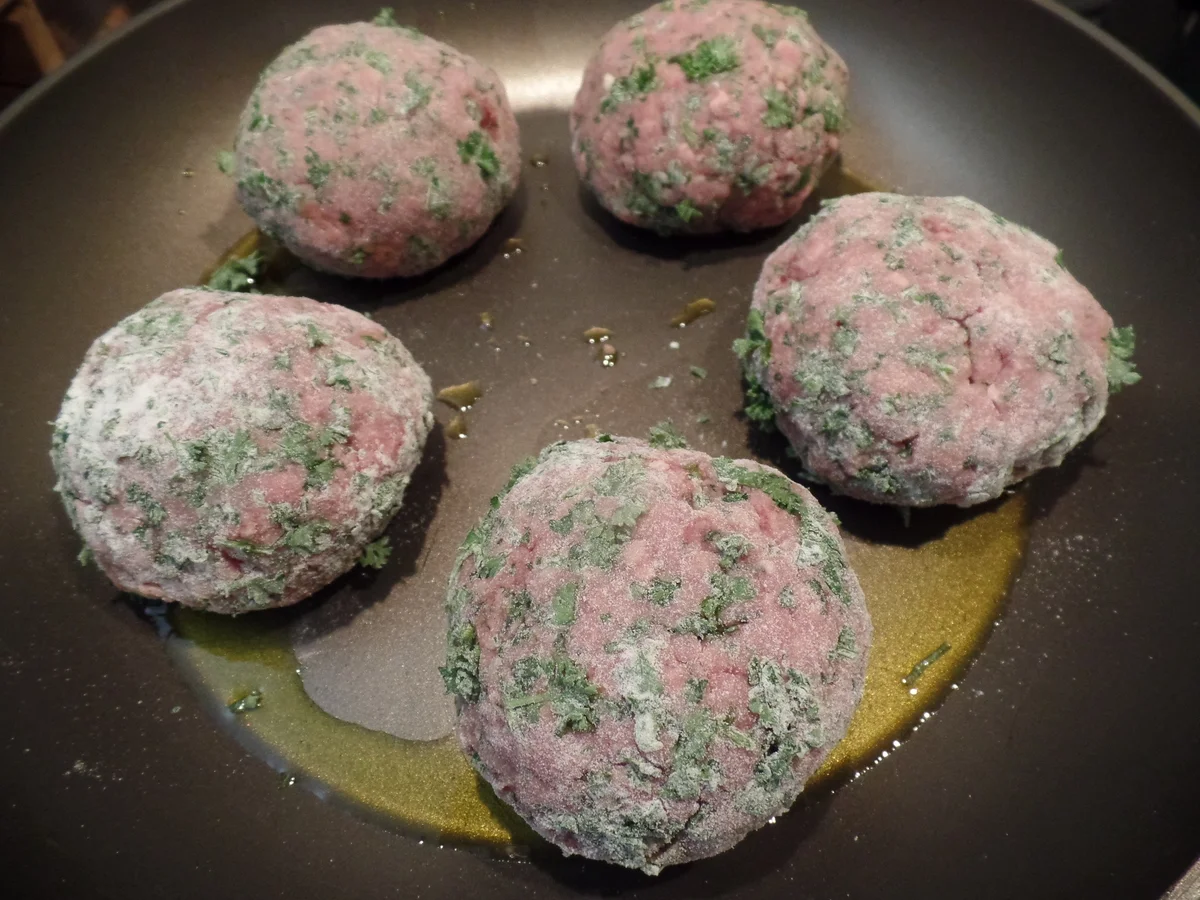 Gefüllte Frikadellen - Rezept - Bild Nr. 15443