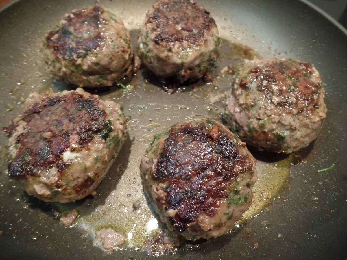 Gefüllte Frikadellen - Rezept - Bild Nr. 15444