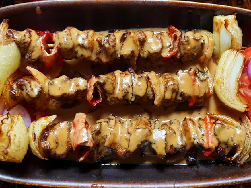 Seeräuberspieße in würzig-scharfer Erdnußsauce - Rezept - Bild Nr. 15436