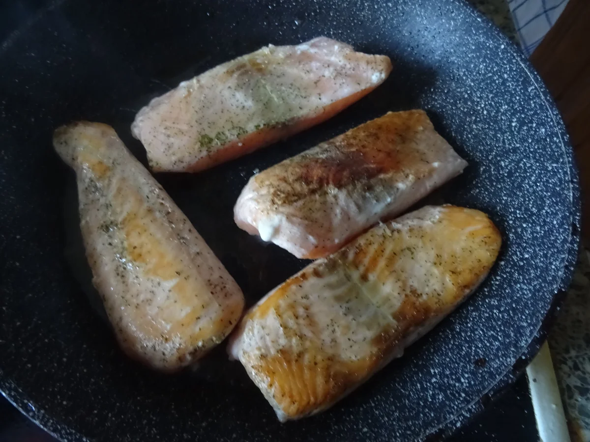 Fischgericht - Lachstörtchen - Rezept - Bild Nr. 15443