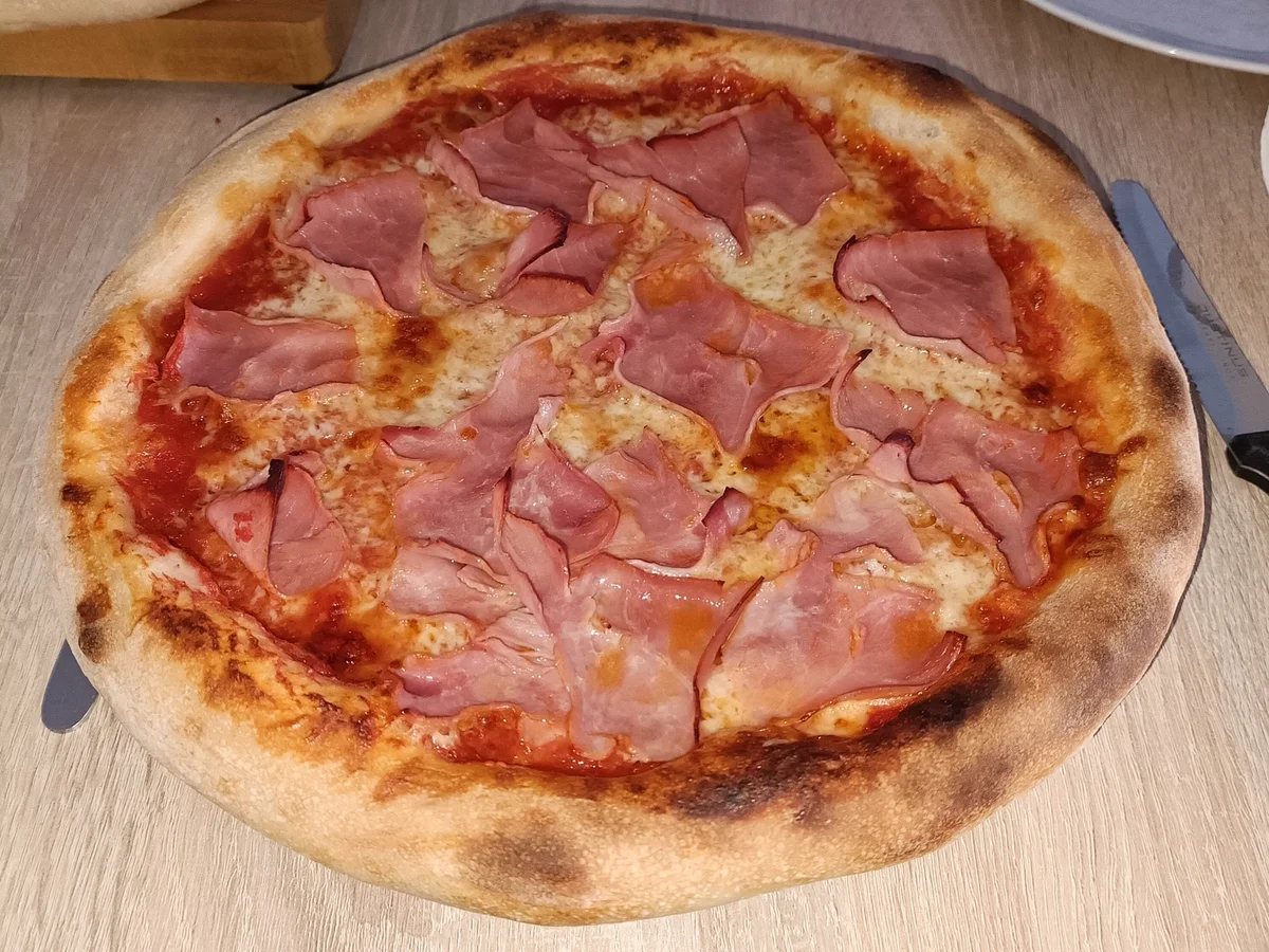 Pizza - Rezept - Bild Nr. 15443