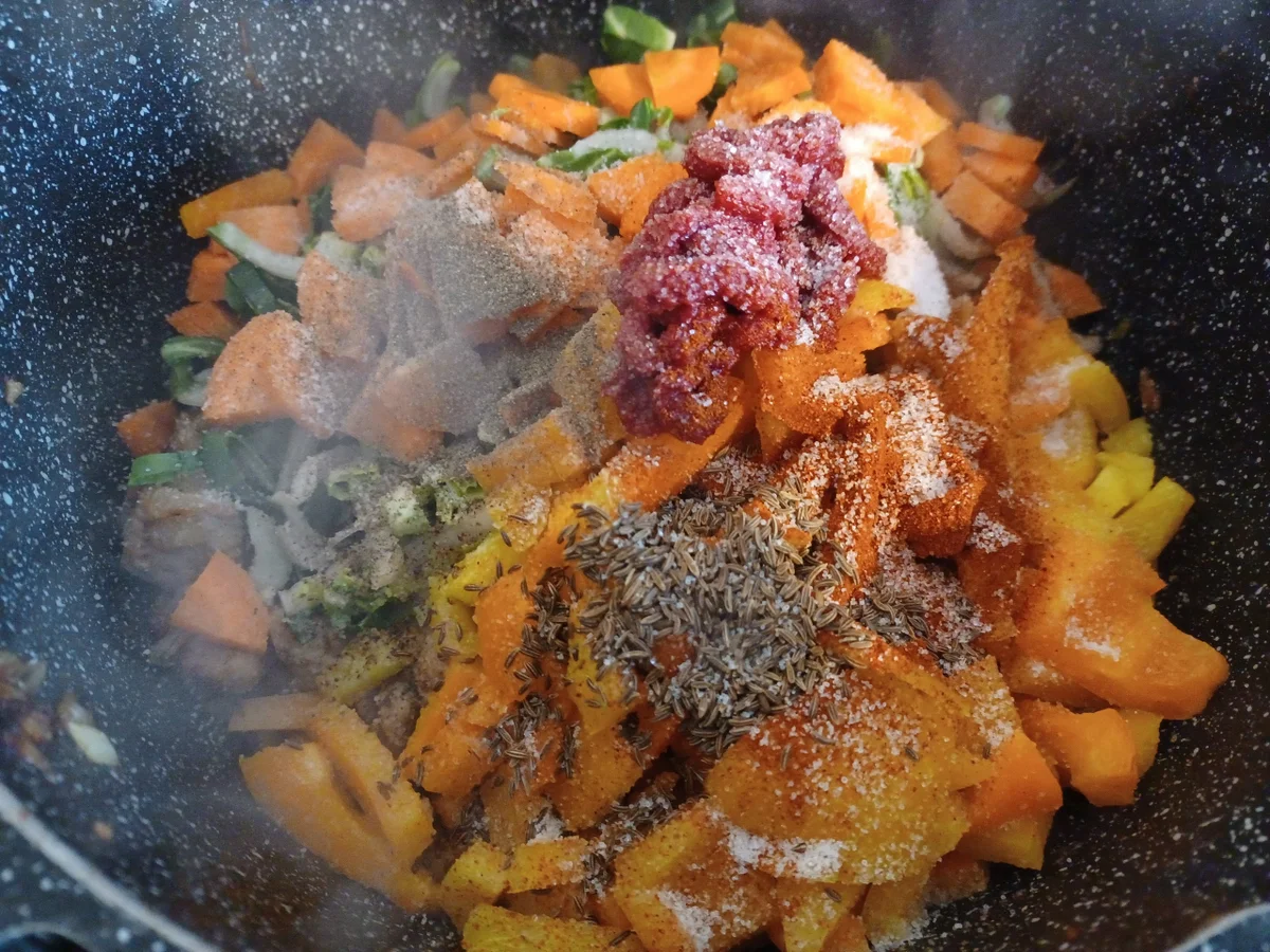 Rezept: Krautgulasch Bild Nr. 15449 Krautgulasch - Rezept - Bild Nr. 15449