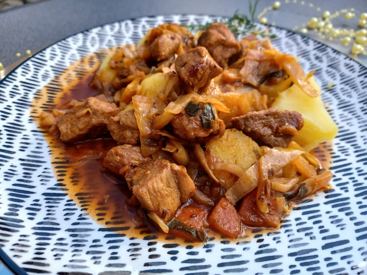 Rezept: Krautgulasch Bild Nr. 15453 Krautgulasch - Rezept - Bild Nr. 15453