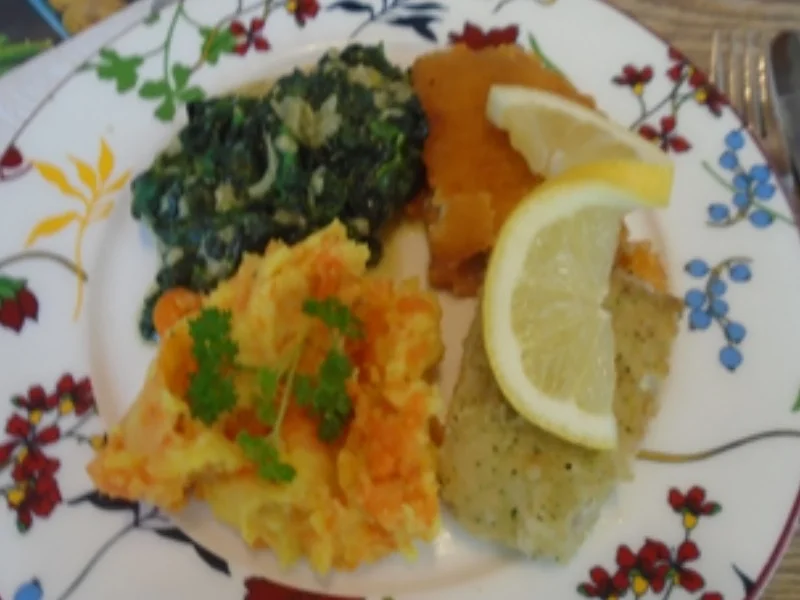 Alaska Seelachsfilet mit Rahm-Blattspinat und Möhren-Kartoffel-Stampf - Rezept - Bild Nr. 17
