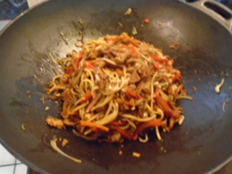 Chow Mein mit Hähnchenbrustfilet - Rezept - Bild Nr. 14