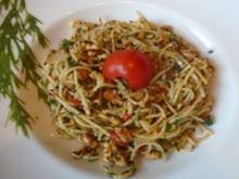 Spaghetti mit Schalotte, Knoblauch und Walnüssen - Rezept - Bild Nr. 3