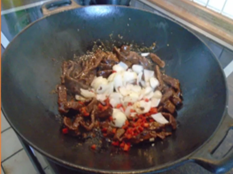 Minutensteak mit Paprika und Basmatireis - Rezept - Bild Nr. 15456