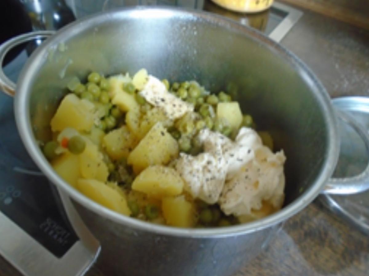 Erbsen-Kartoffel-Stampf mit Mais-Rührei - Rezept - Bild Nr. 5