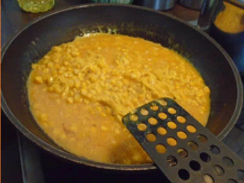 Erbsen-Kartoffel-Stampf mit Mais-Rührei - Rezept - Bild Nr. 8