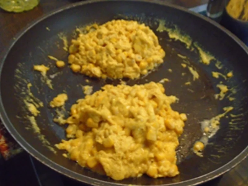 Erbsen-Kartoffel-Stampf mit Mais-Rührei - Rezept - Bild Nr. 9