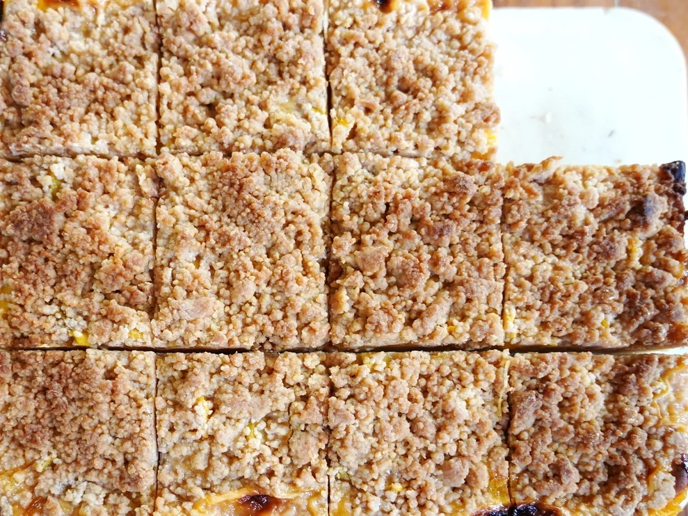Saftiger Birnen- und Mangokuchen mit Streusel - Rezept - Bild Nr. 15448