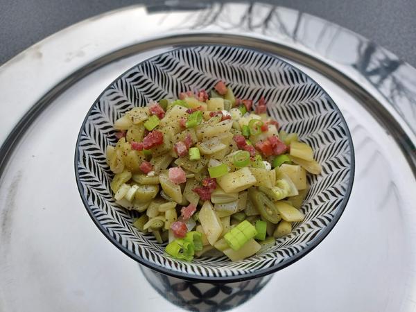 Bohnensalat aus gelben und grünen Bohnen - schnell &amp; einfach - von loewe_bs
