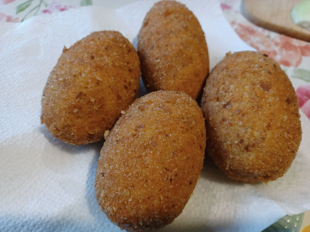 Schottische Eier kulinarische Weltreise 02.2022 - Rezept - Bild Nr. 15460