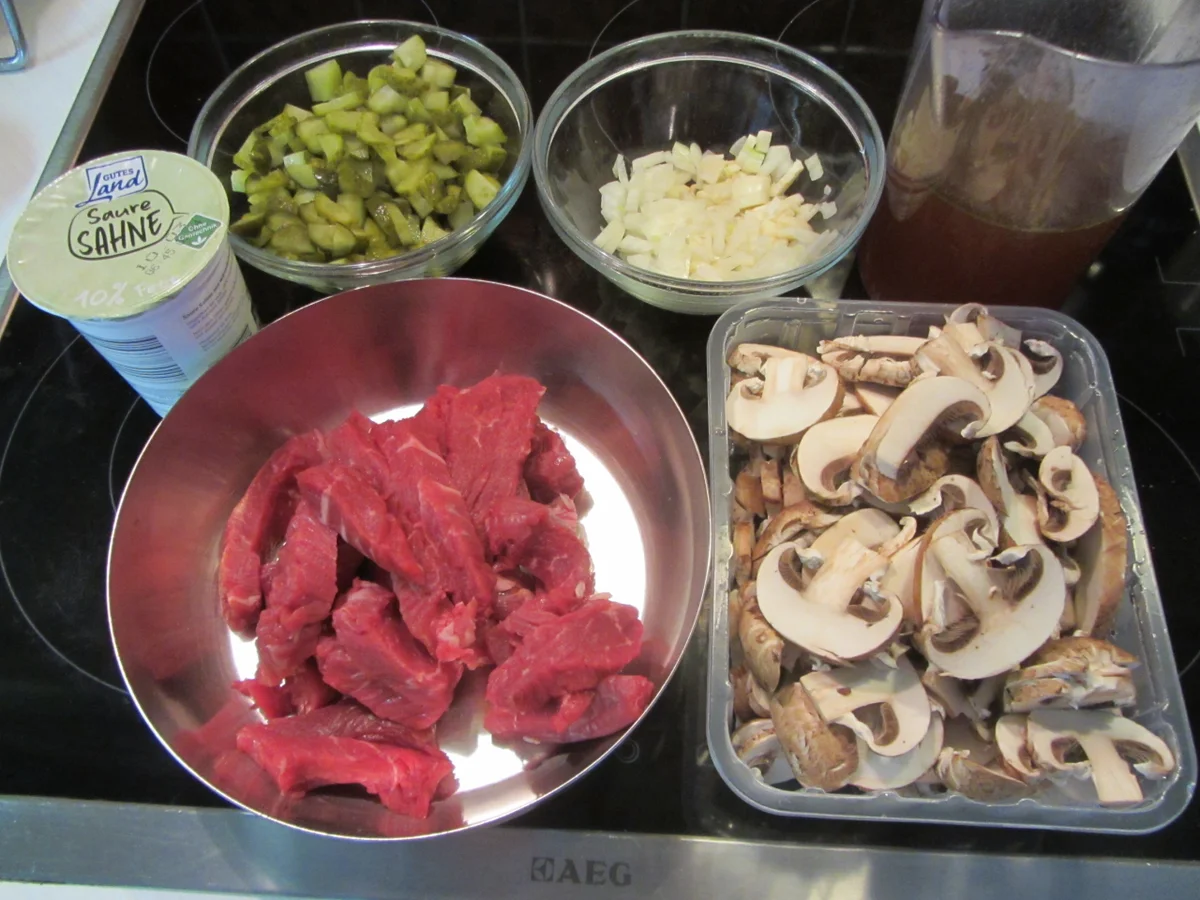 Rezept: Boeuf Stroganoff Bild Nr. 3 Boeuf Stroganoff - Rezept - Bild Nr. 3