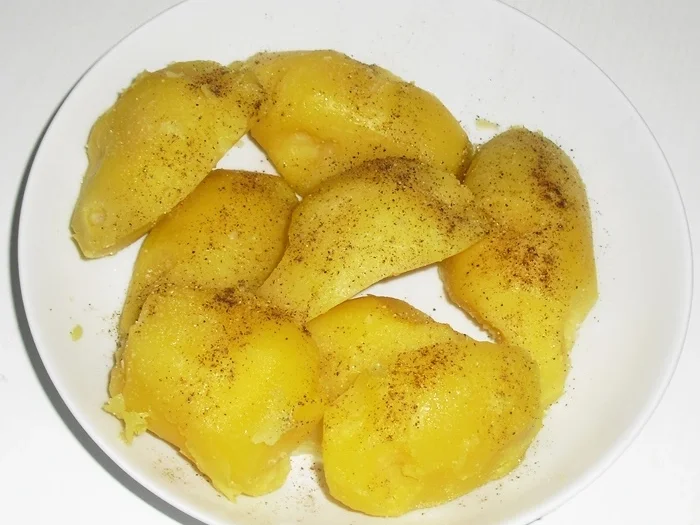 Lachsfilet mit Avocadocreme und Sesamkartoffeln - Rezept - Bild Nr. 15454