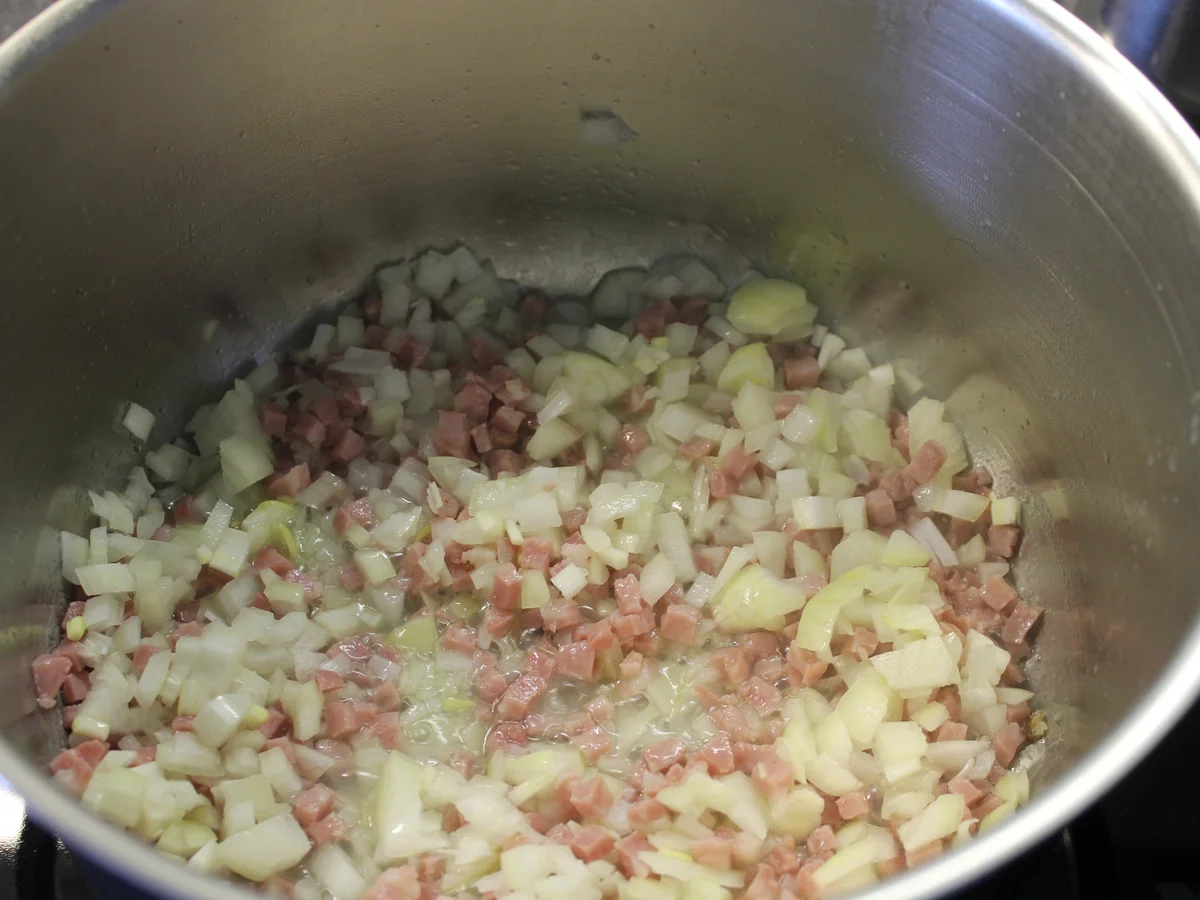 Rezept: Deftige Bohnensuppe Bild Nr. 15451 Deftige Bohnensuppe - Rezept - Bild Nr. 15451