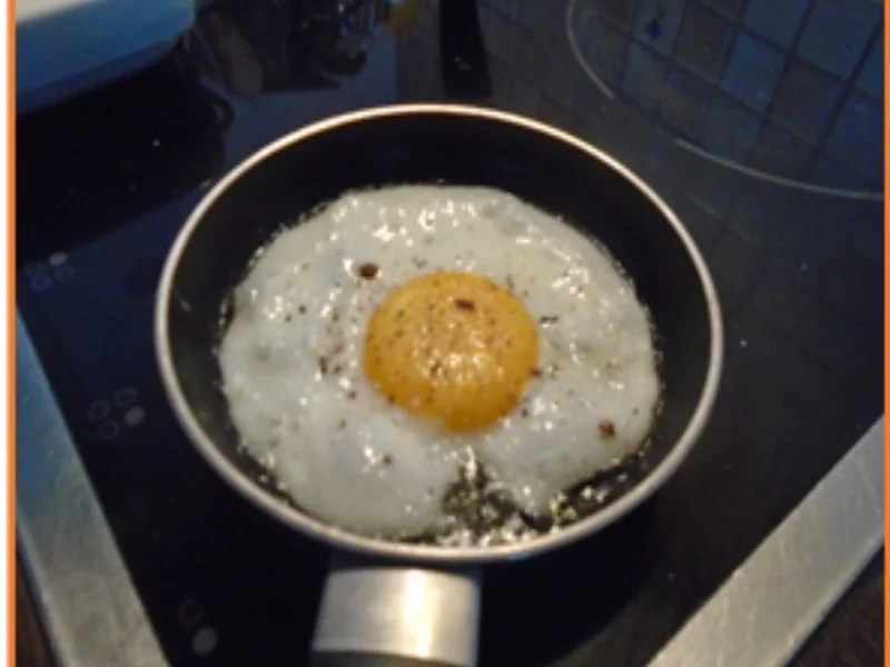 Linsen-Kartoffel-Stampf mit Spiegelei und Gewürzgurke - Rezept - Bild Nr. 7