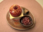 Zum Abschluss knistert es zwischen dem Marzipan-Mohn-König und der roten Helene - Rezept - Bild Nr. 2