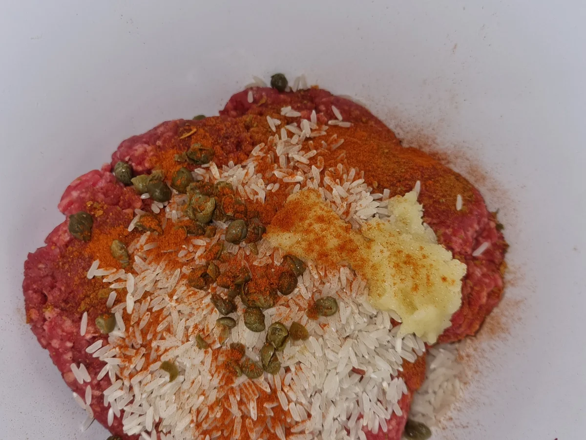 Gefüllte Paprika mit Djuvec Reis - Rezept - Bild Nr. 15479