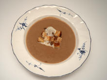 Samtige Maronencrèmesuppe unter scharfen Zimtcroutons - Rezept - Bild Nr. 2