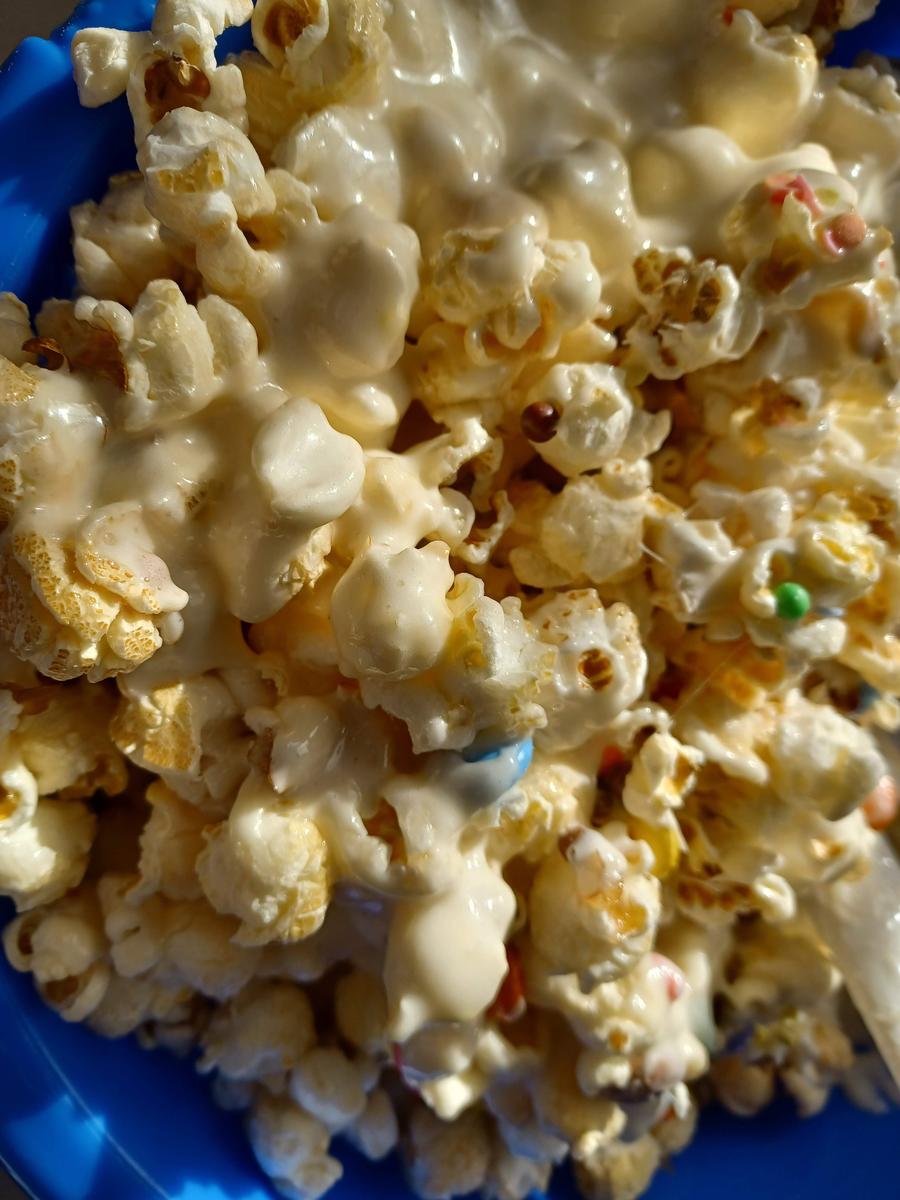 Bunter Popcorn - Kuchen - Rezept - Bild Nr. 15490