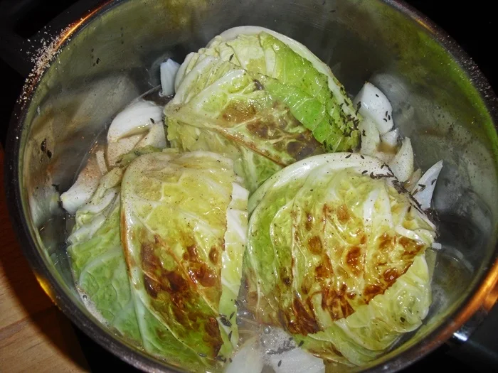 Dicke Rippen aus dem Ofen mit geschmortem Wirsing - Rezept - Bild Nr. 15512