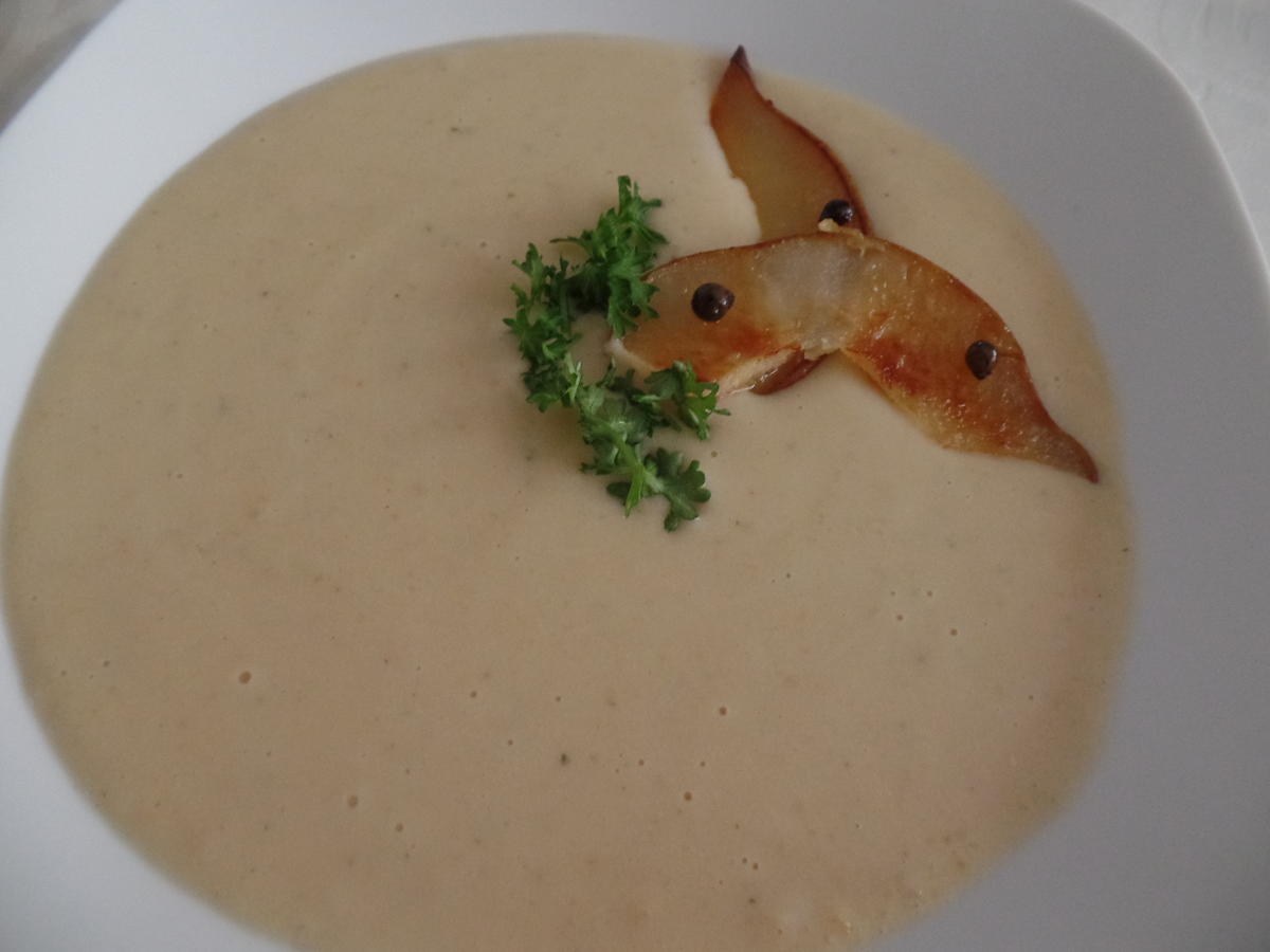 Steckrüben-Kartoffel-Suppe mit Pfeffer-Birnen - Rezept - Bild Nr. 15502